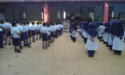 Winsome Flora English High School campus photo 2 of 4 — Mumbra