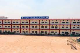 Mata Gujri Senior Secondary School campus photo 2 of 6 — Patiala