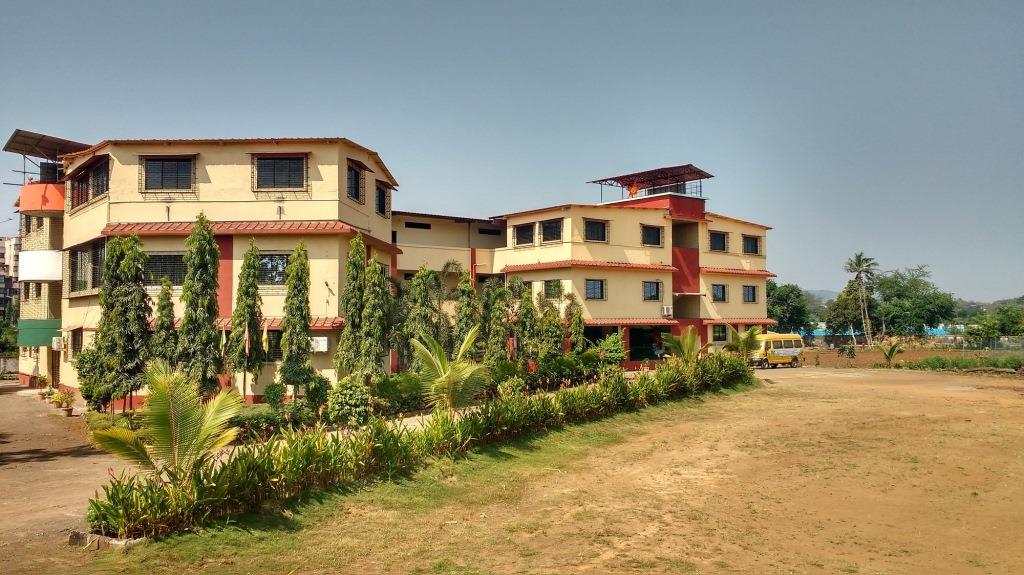 Airson English School campus photo 7 of 7 — Badlapur West