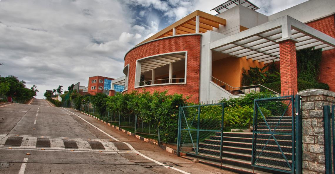 Sri Kumaran Children’s Home- CBSE Section campus photo 2 of 6 — Mallasandra