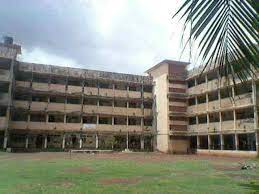 Chembur Karnataka High School And Junior College campus photo 3 of 6 — Chembur East