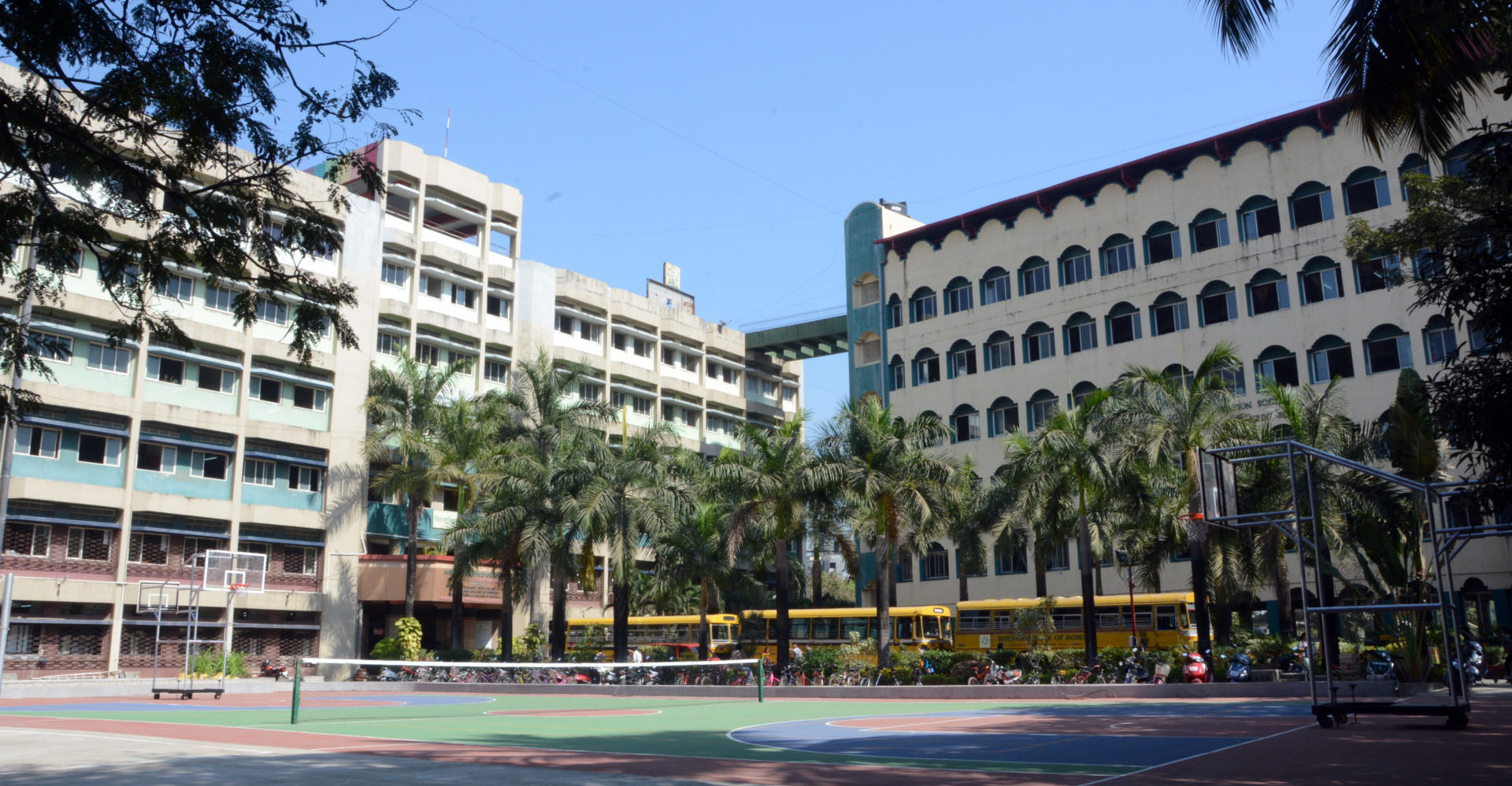 Royal Girls' High School campus photo 2 of 4 — Mira Road East