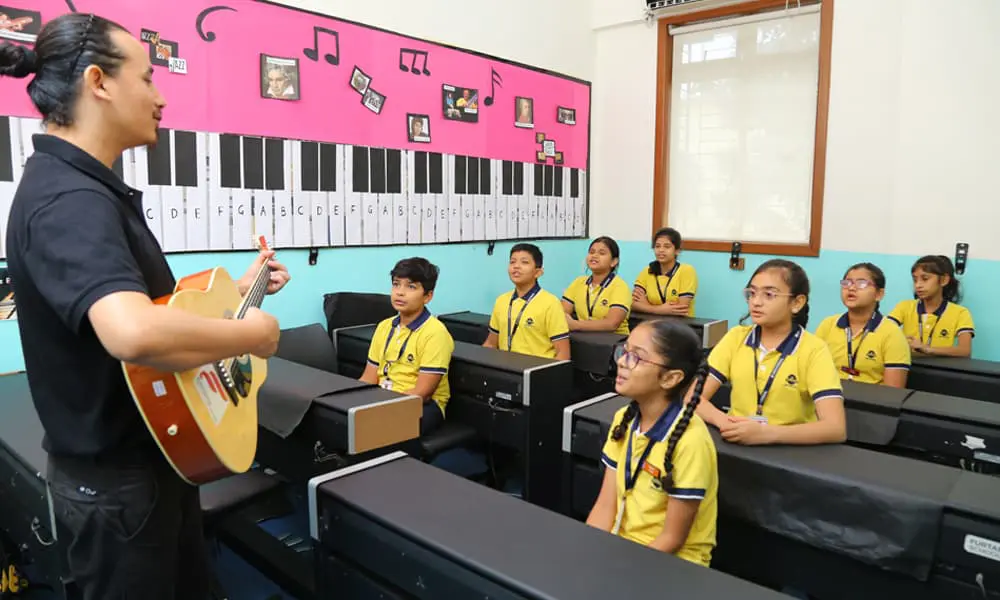 Universal Asmita High School campus photo 3 of 4 — Mira Bhayandar