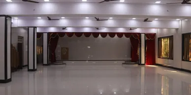 Sir Cowasjee Jehangir High School campus photo 3 of 4 — Tardeo