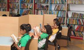 Universal High School campus photo 6 of 6 — Dahisar East