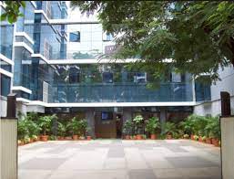 Universal High School campus photo 2 of 5 — Malad East