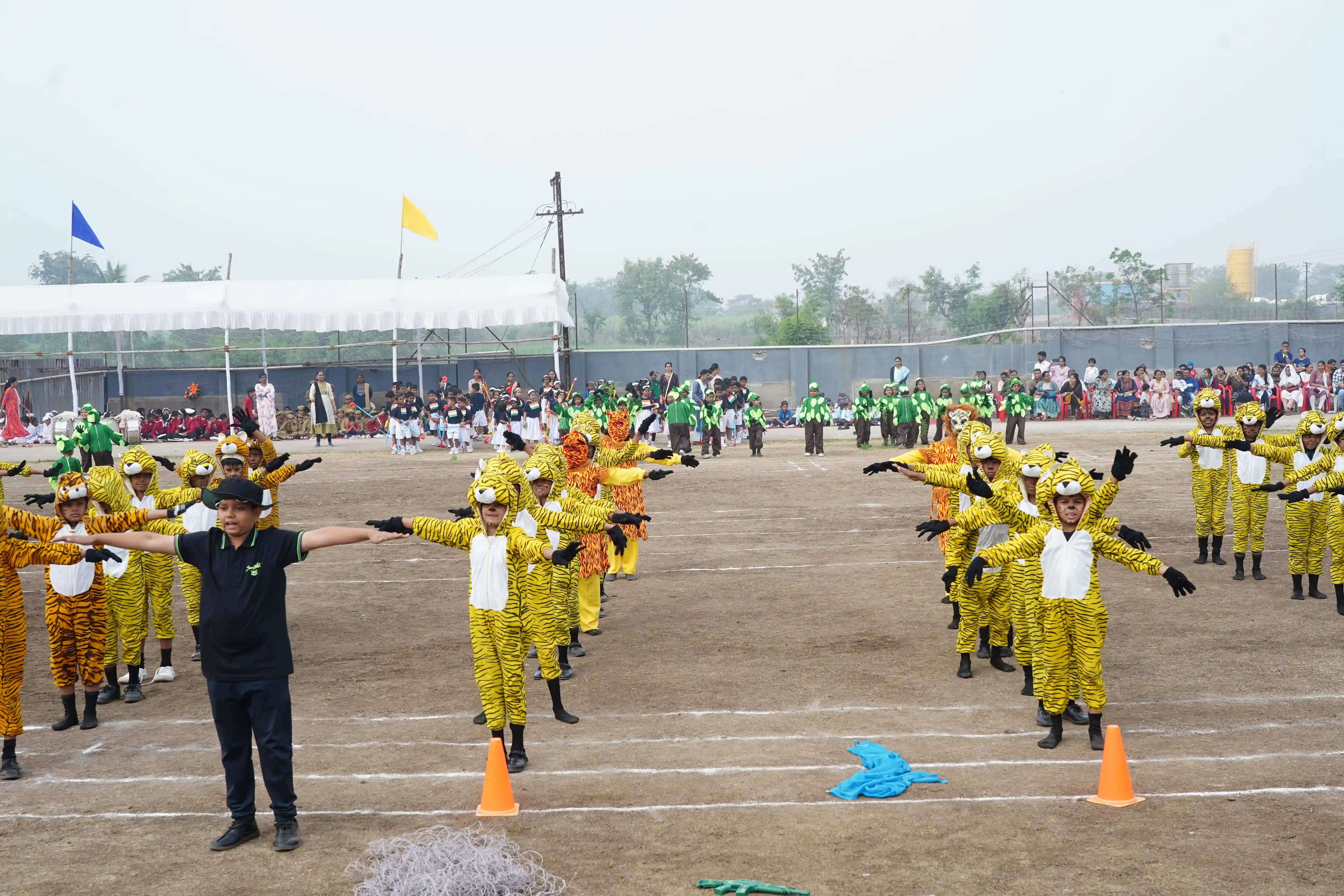 Holy Angels' Convent High School campus photo 8 of 11 — Manjari Bk