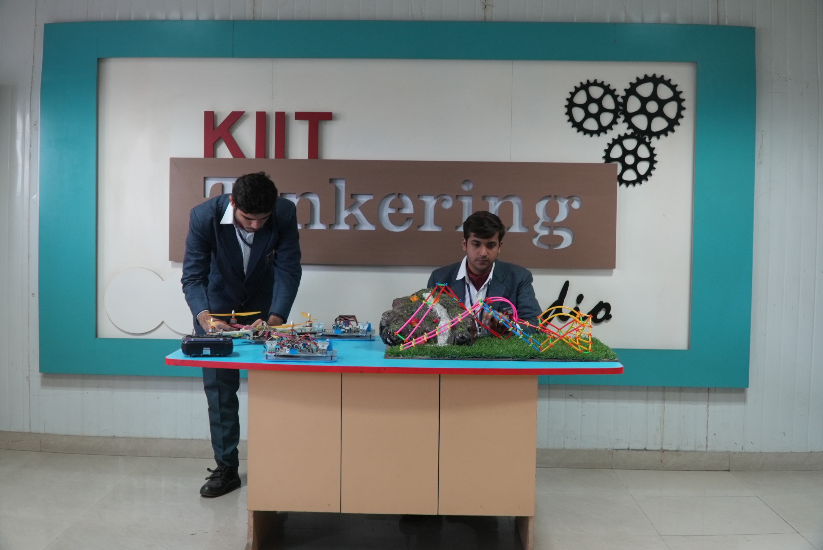 KIIT World School - Feeder School: KIIT Primary School campus photo 4 of 7 — Pitampura