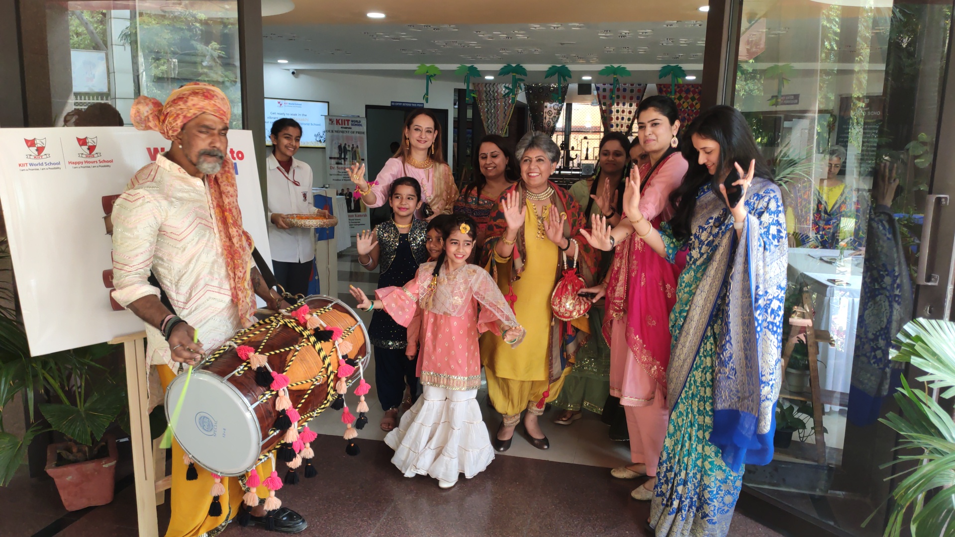 KIIT World School - Feeder School: KIIT Primary School campus photo 3 of 7 — Pitampura