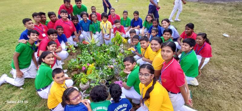 Shri Santoshi Maa Academy campus photo 6 of 7 — Thakurpukur