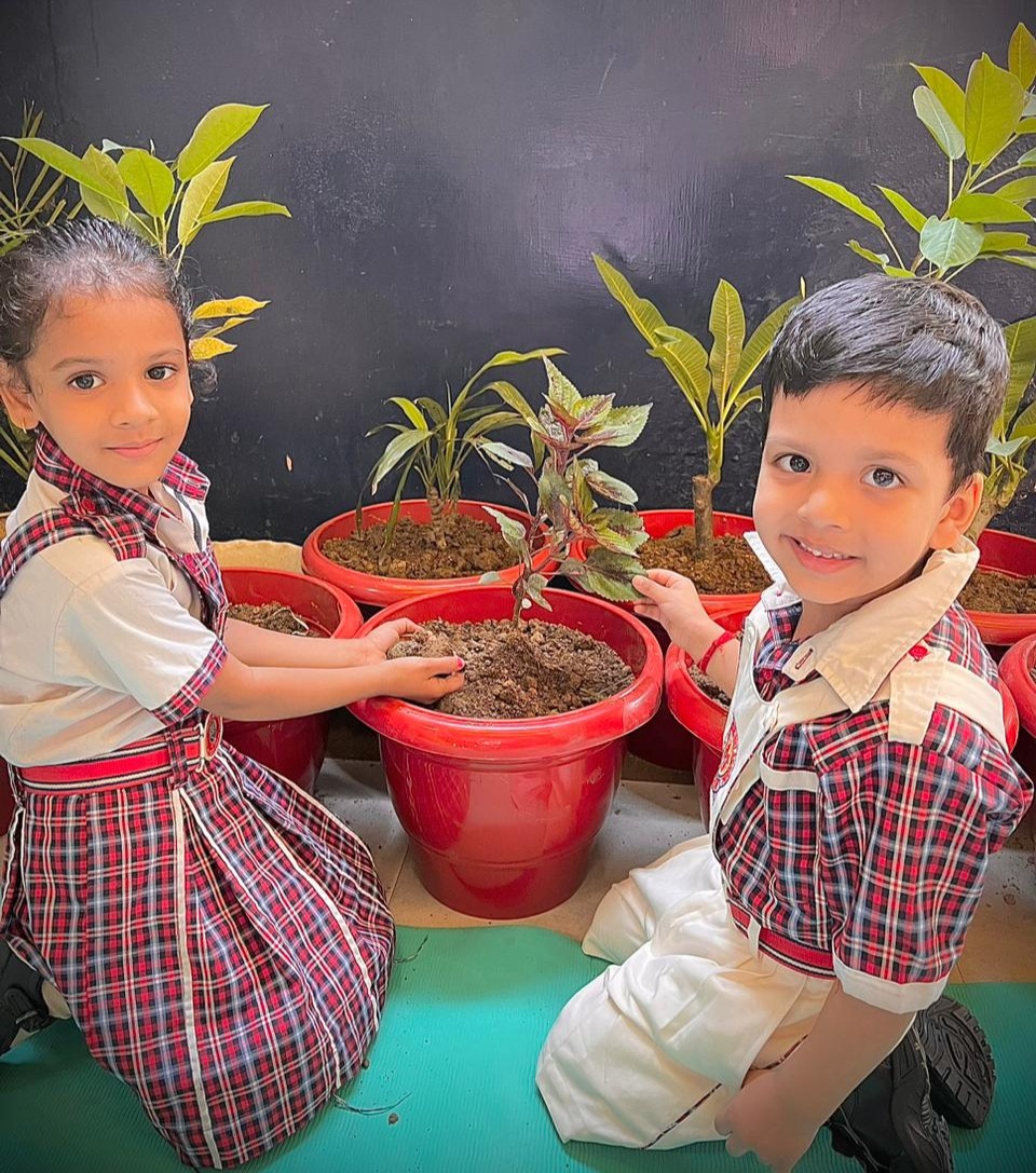 Lovely Public International School - Feeder School of The Baptist Convent Sr. Sec. School campus photo 4 of 18 — Krishna Nagar
