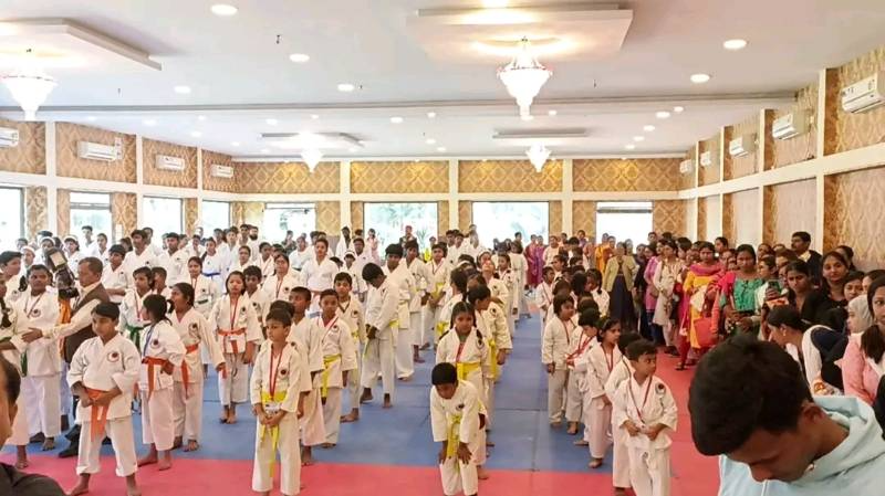 Rishi Aurobindo Memorial Academy campus photo 13 of 20 — Dum Dum
