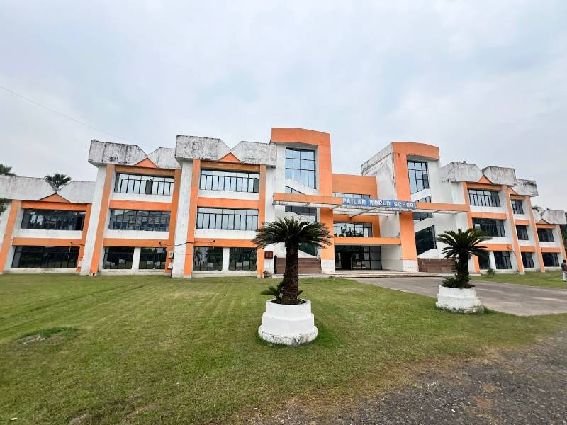 Pailan World School campus photo 2 of 4 — Joka