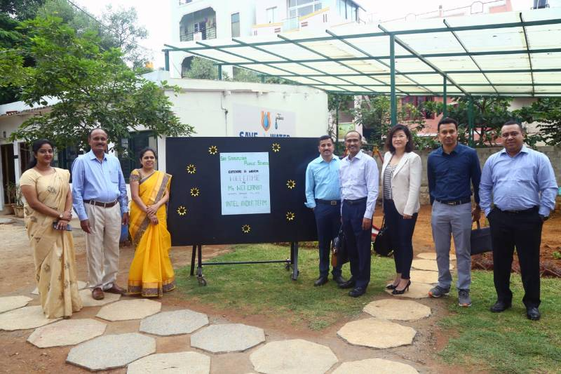 Sri Sarvajna Public School campus photo 5 of 8 — Vijayanagar