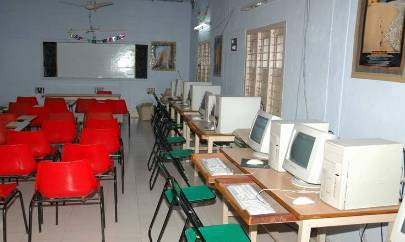 Arya Senior Secondary School campus photo 8 of 11 — Madina