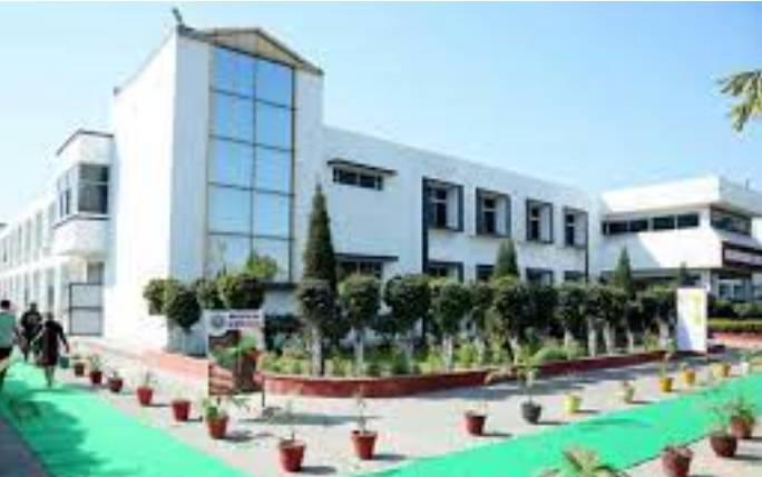 Delhi International Public School campus photo 3 of 3 — Sampla