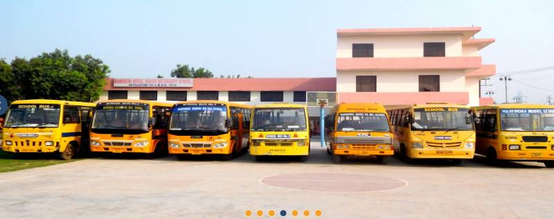 Mahendra Model Senior Secondary School campus photo 4 of 4 — Sector 3