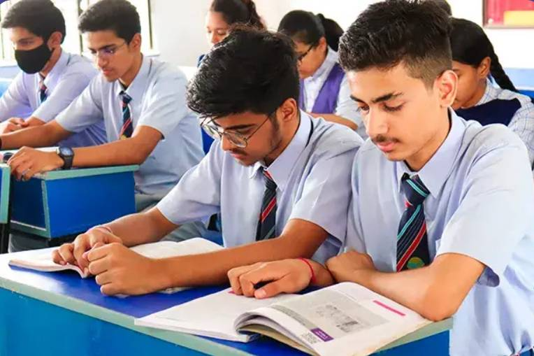 B R Birla Public School campus photo 5 of 7 — Gopal Bari