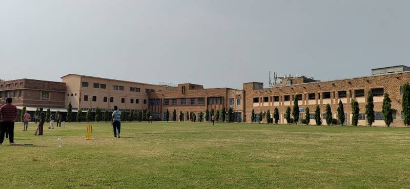 Shri Maheshwari Senior Secondary School campus photo 2 of 2 — Pratap Nagar