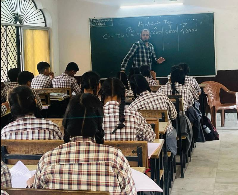Aditya Convent School campus photo 3 of 4 — Damoh Naka