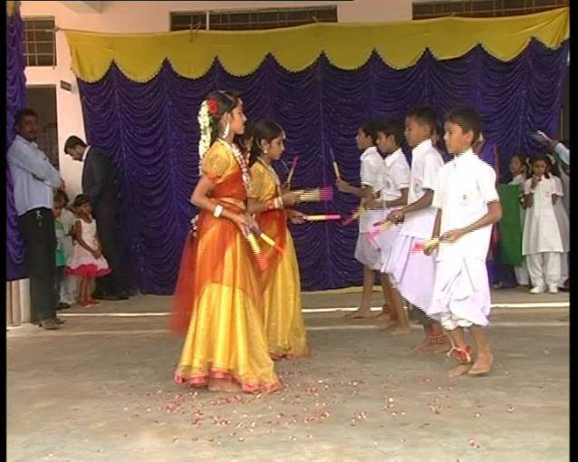 Chittaranjan Colony Hindu Vidyapith campus photo 2 of 3 — Baguiati