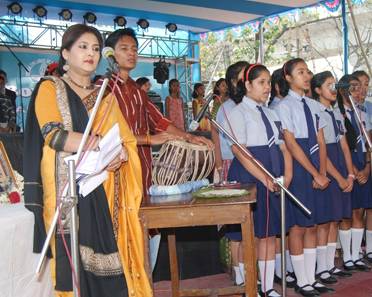 Alipore Girls' & Boys' High School campus photo 5 of 10 — Mominpore