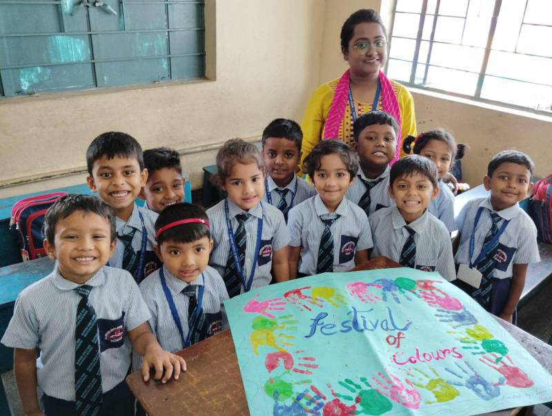 Alipore Girls' & Boys' High School campus photo 10 of 10 — Mominpore