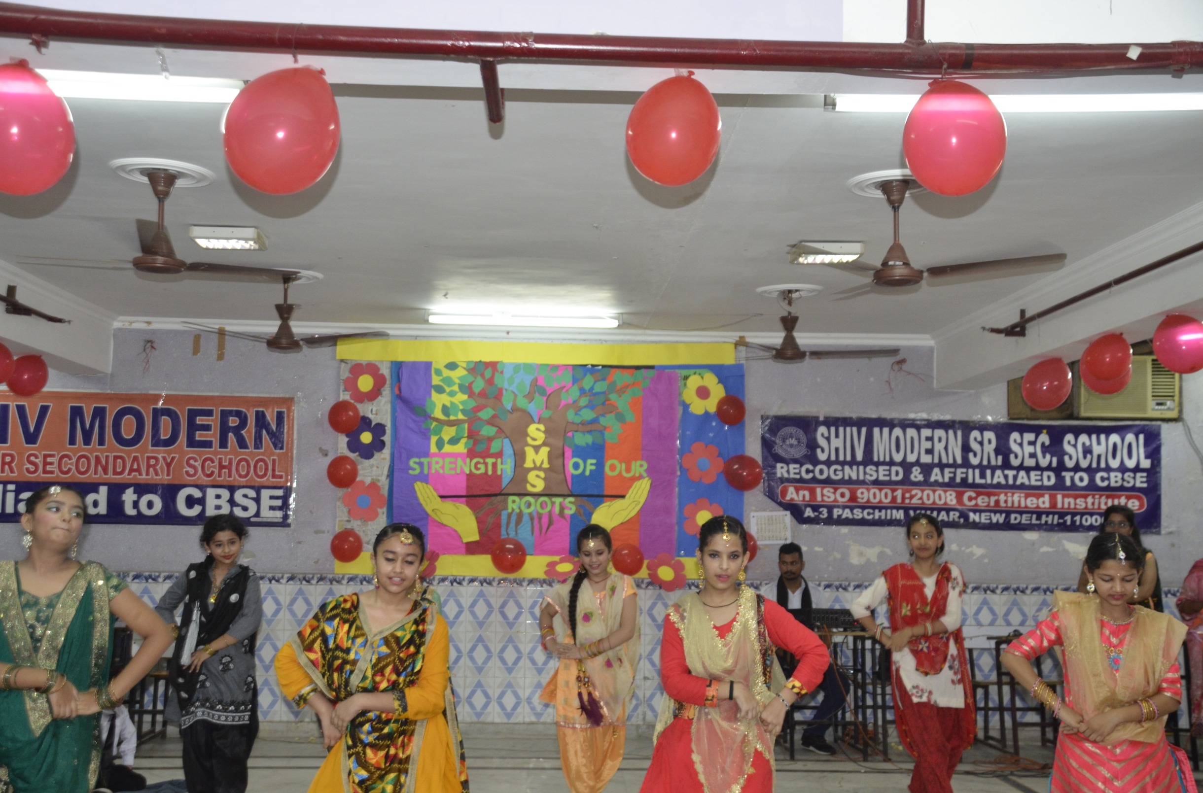 Shiv Modern Sr. Sec. School campus photo 7 of 7 — Paschim Vihar