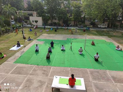 Shri Sanatan Dharam Saraswati Bal Mandir Sr Sec School campus photo 10 of 19 — Punjabi Bagh