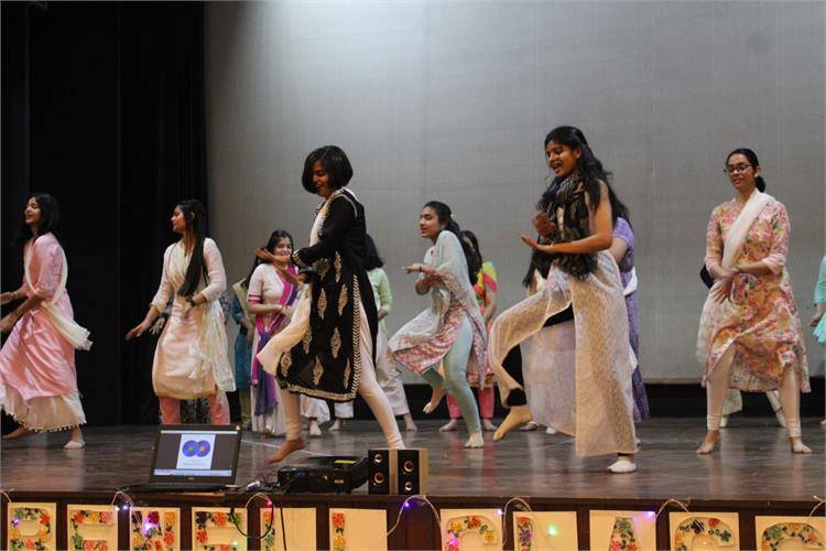 Sadhu Vaswani International School For Girls campus photo 15 of 17 — Moti Bagh