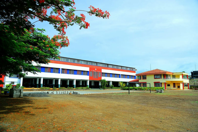 St. Mathews Academy And Junior College — Uruli Devachi campus